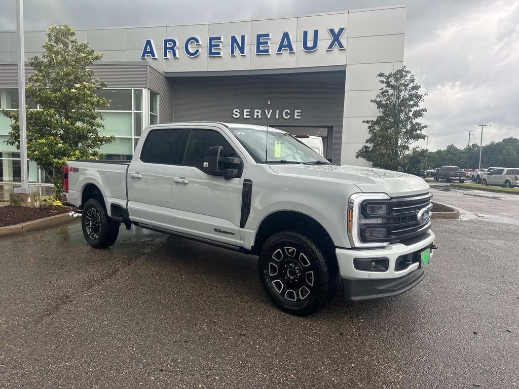 new 2025 Ford F-250 car