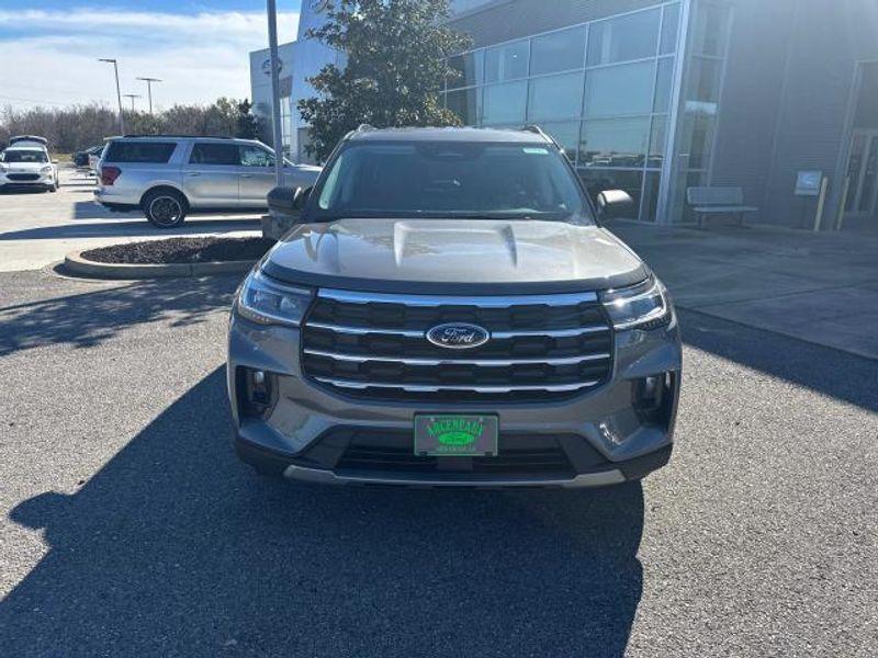 new 2025 Ford Explorer car, priced at $43,970