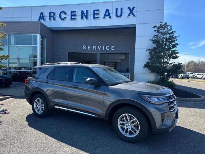 new 2025 Ford Explorer car, priced at $43,970