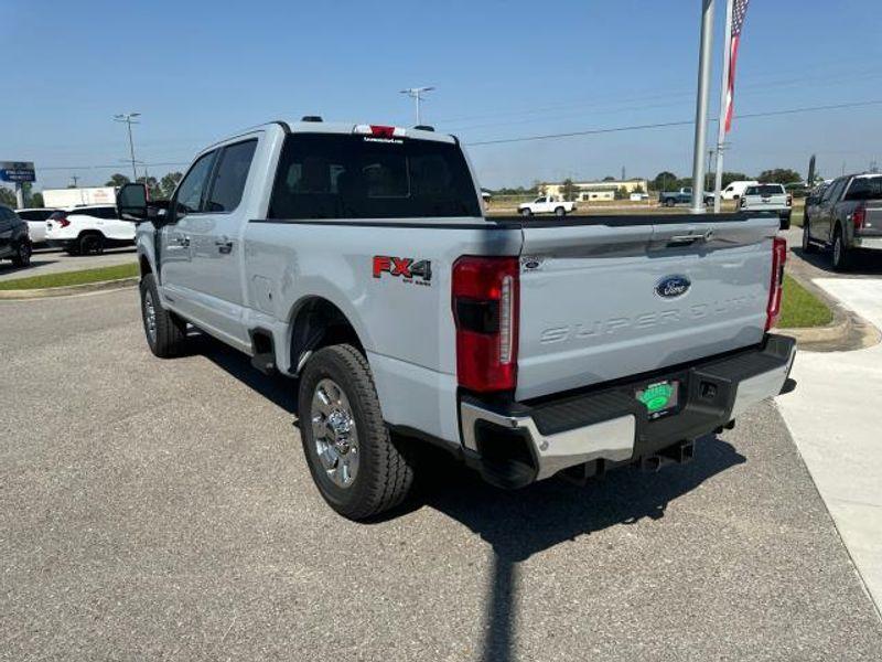 new 2024 Ford F-250 car, priced at $79,570