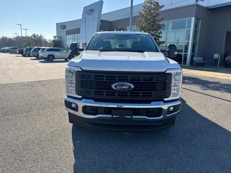 new 2024 Ford F-350 car, priced at $66,185