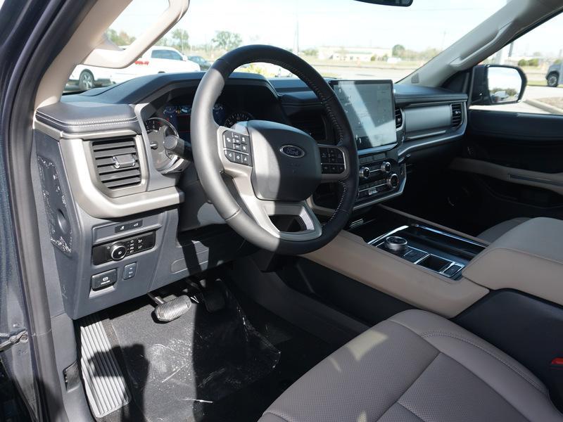 new 2024 Ford Expedition car, priced at $63,995