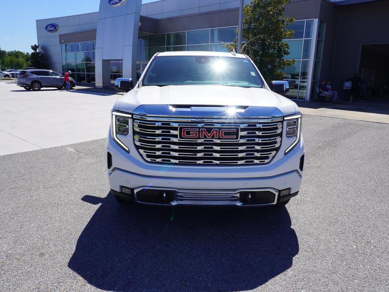 used 2022 GMC Sierra 1500 car, priced at $49,056