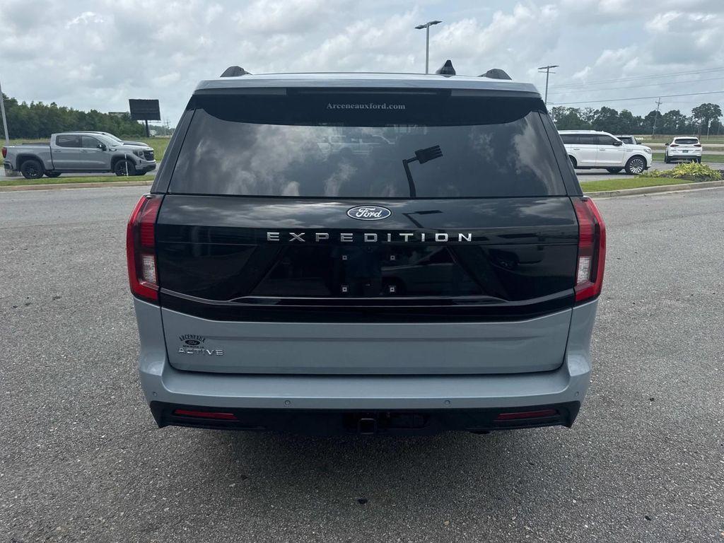 new 2025 Ford Expedition car, priced at $69,735