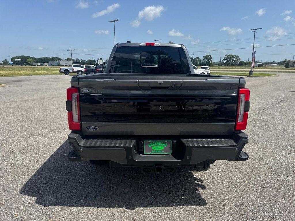new 2025 Ford F-250 car