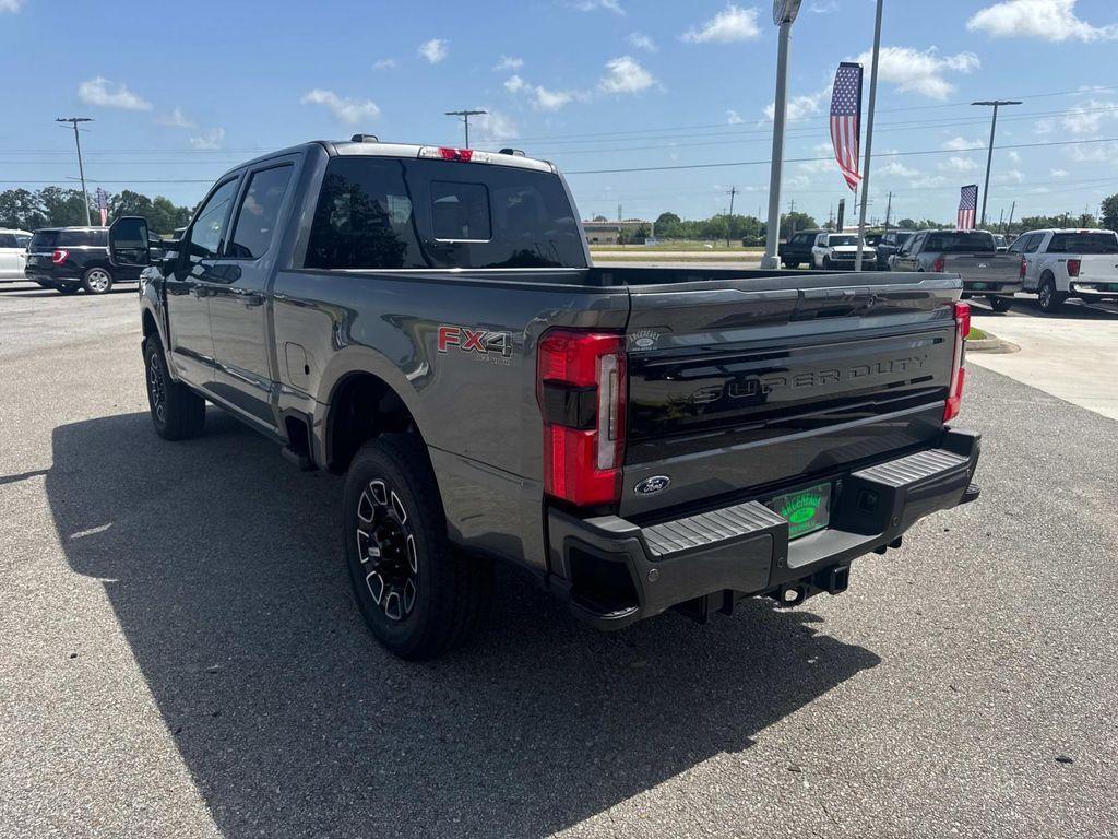 new 2025 Ford F-250 car