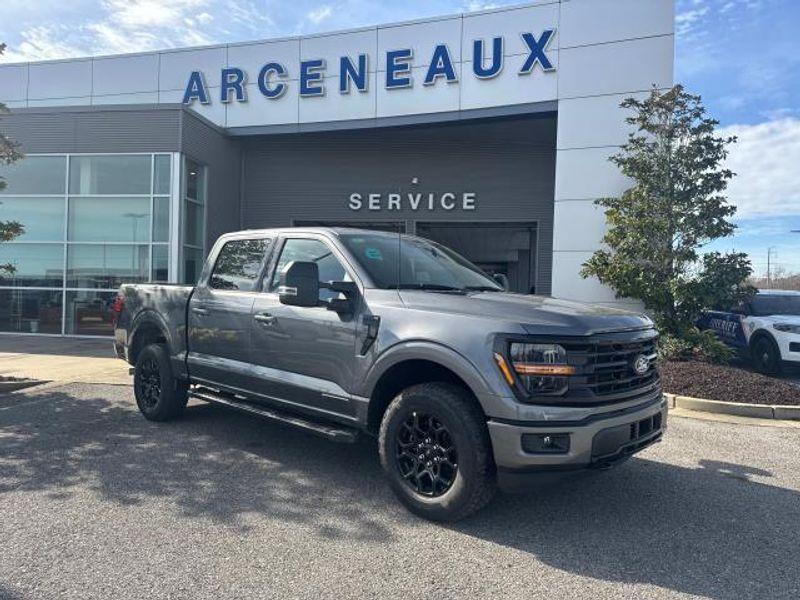 new 2025 Ford F-150 car, priced at $60,375