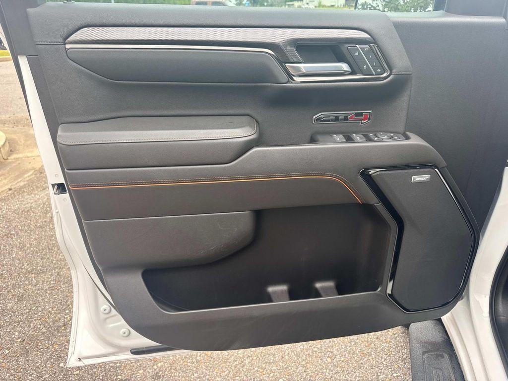 used 2022 GMC Sierra 1500 car, priced at $52,807