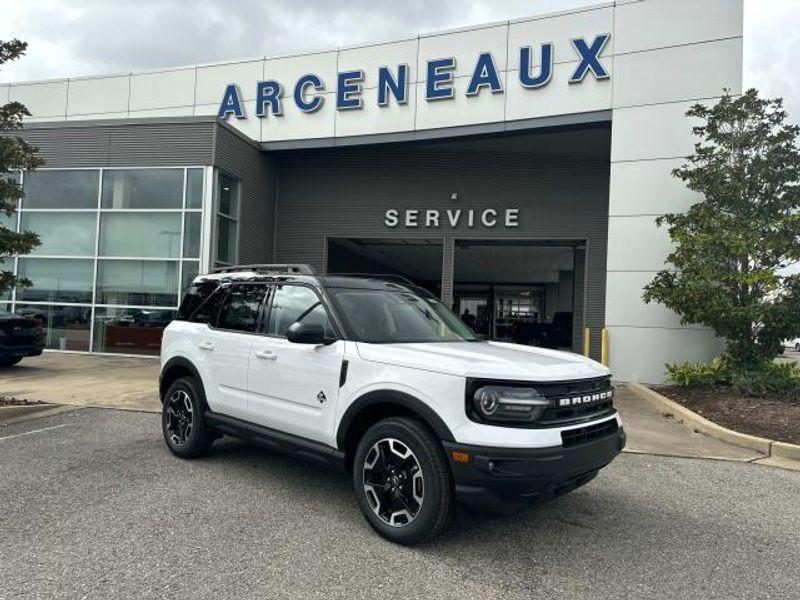 new 2024 Ford Bronco Sport car, priced at $33,530