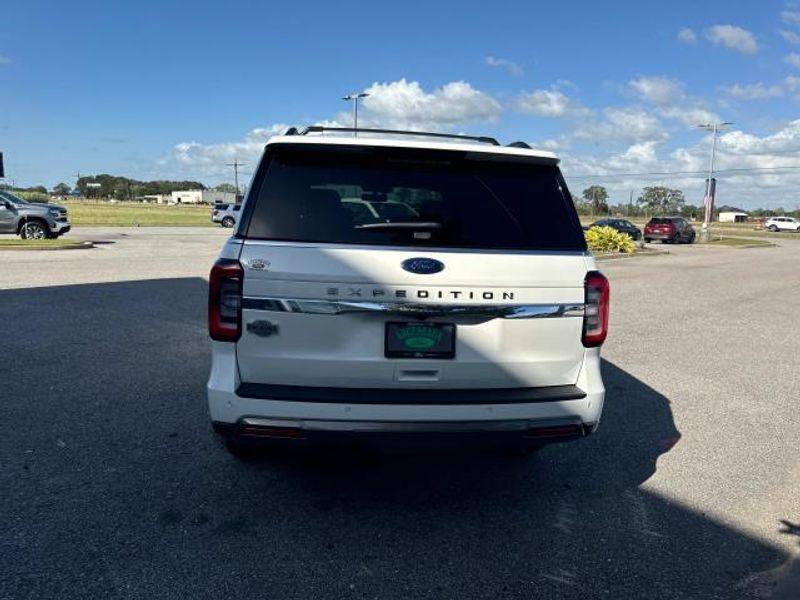 new 2024 Ford Expedition car, priced at $76,895