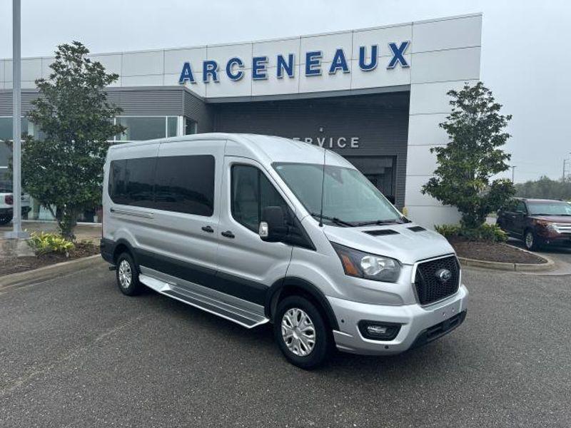 new 2024 Ford Transit-250 car