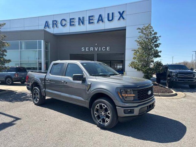 new 2025 Ford F-150 car, priced at $51,935