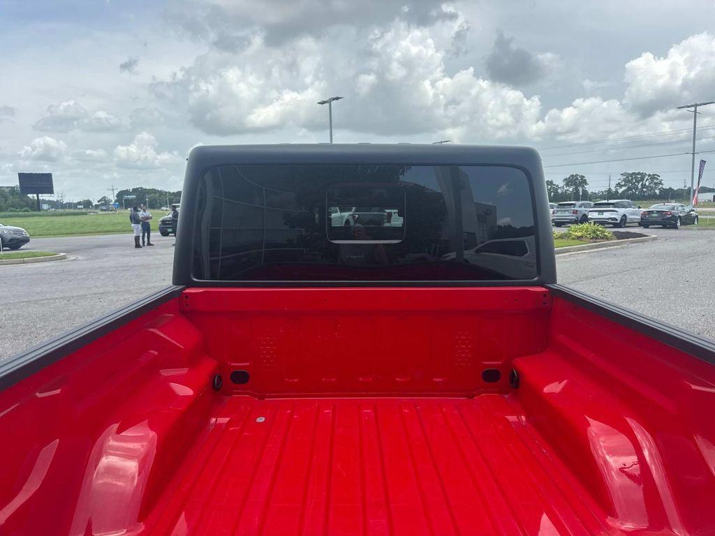 used 2024 Jeep Gladiator car, priced at $39,827