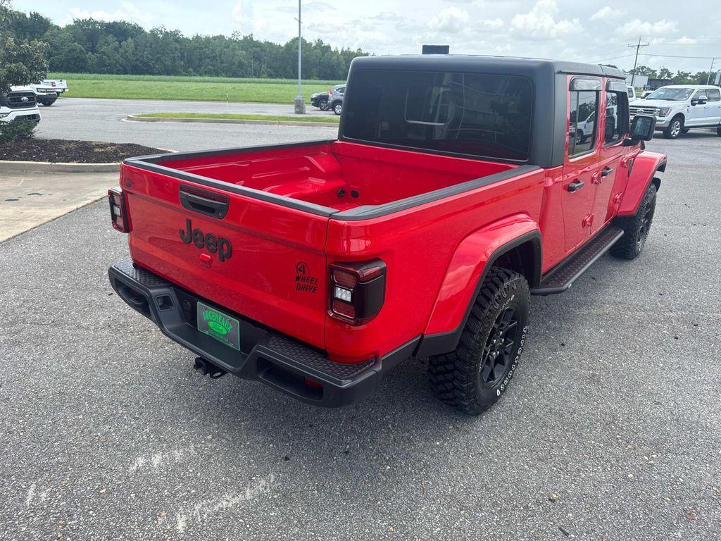 used 2024 Jeep Gladiator car, priced at $39,827