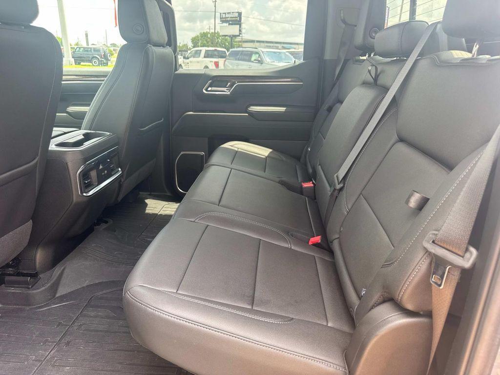 used 2024 GMC Sierra 1500 car, priced at $23,889