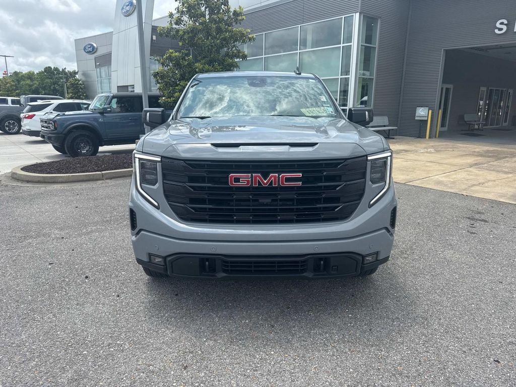 used 2024 GMC Sierra 1500 car, priced at $23,889