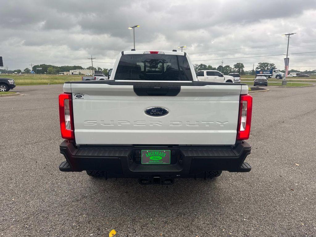new 2025 Ford F-250 car, priced at $70,120