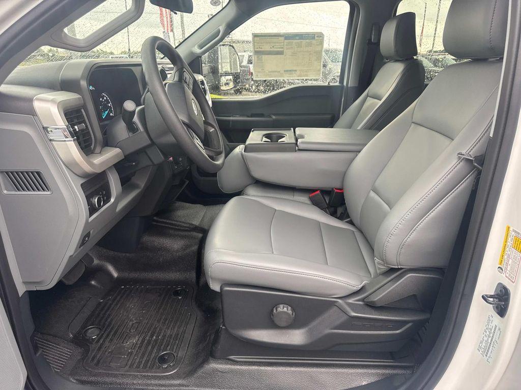 new 2025 Ford F-250 car, priced at $70,120