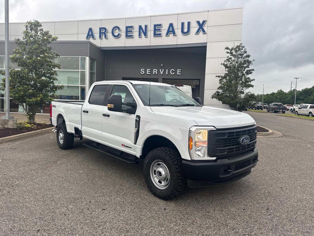 new 2025 Ford F-250 car, priced at $70,120
