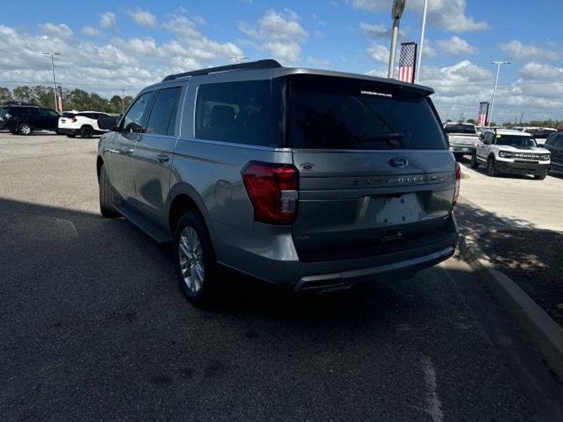 new 2024 Ford Expedition Max car, priced at $65,140