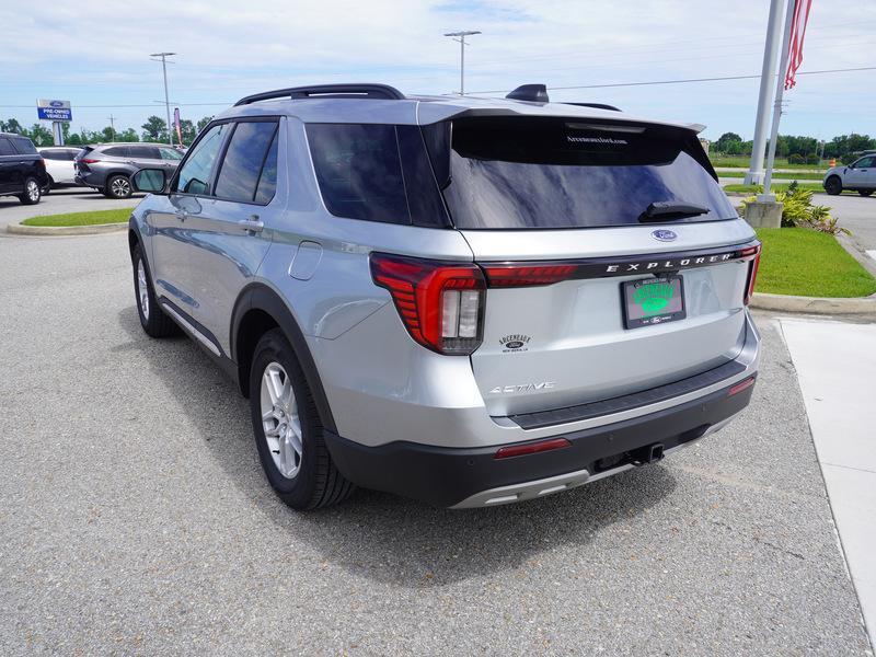 new 2025 Ford Explorer car, priced at $44,210