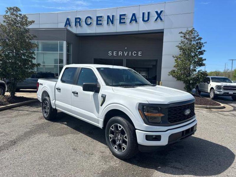 new 2025 Ford F-150 car, priced at $51,660
