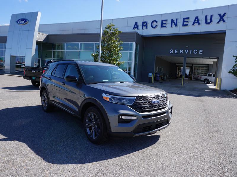 new 2024 Ford Explorer car, priced at $44,320