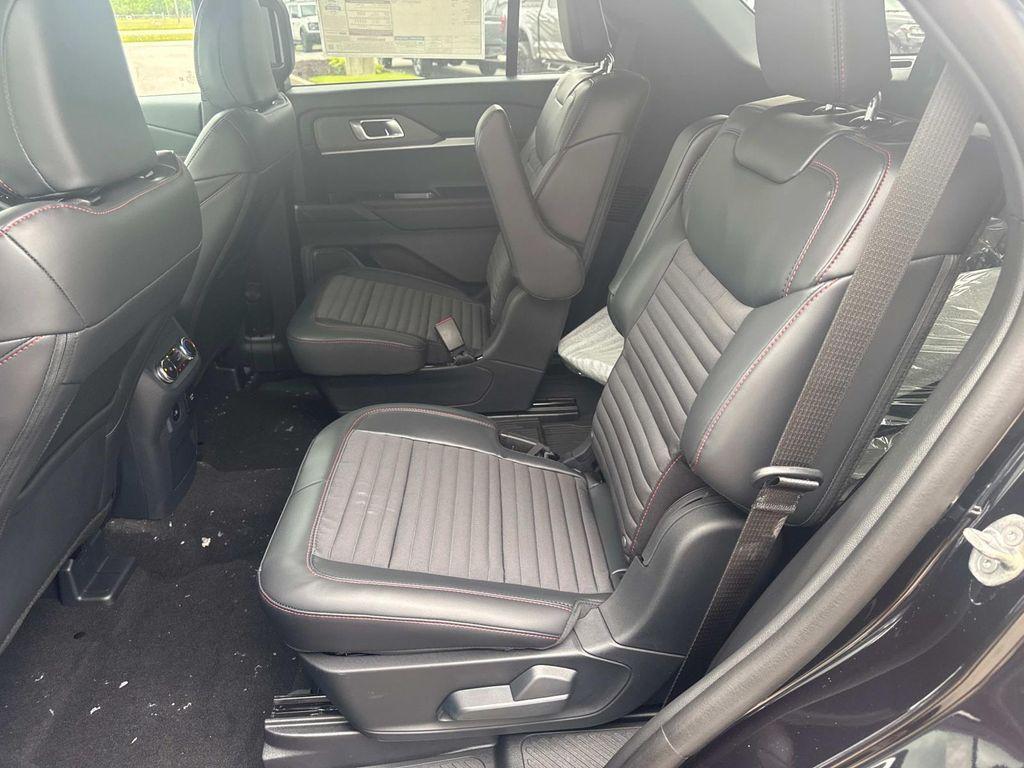 new 2025 Ford Explorer car, priced at $44,127