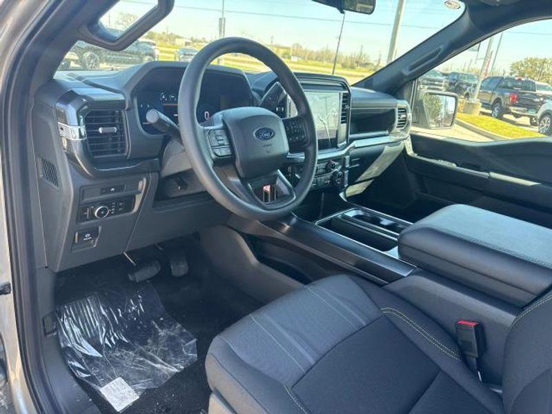 new 2025 Ford F-150 car, priced at $48,275