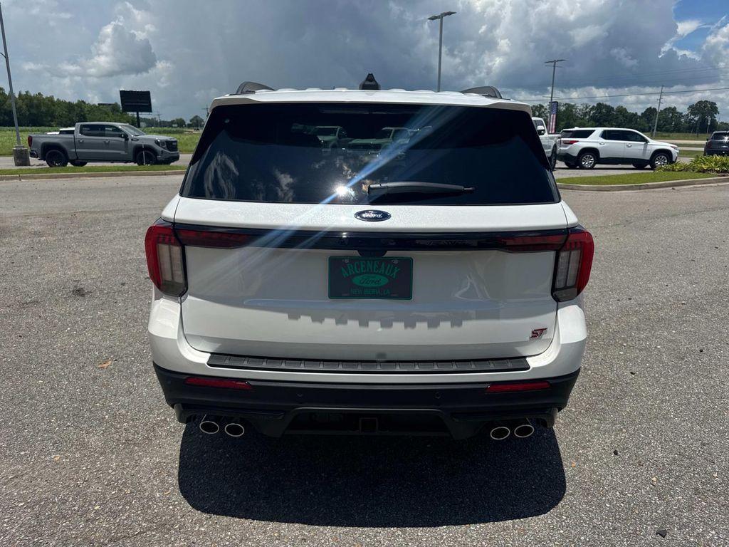 new 2025 Ford Explorer car, priced at $57,816