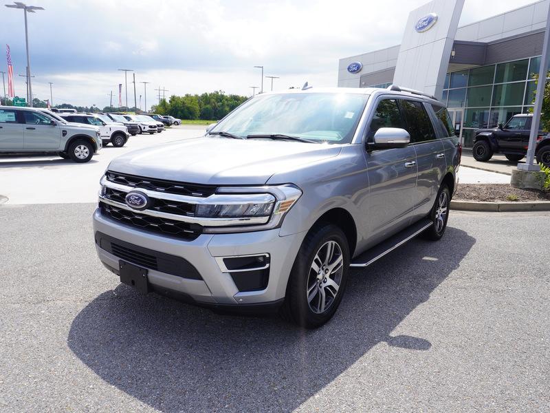 used 2022 Ford Expedition car, priced at $48,118