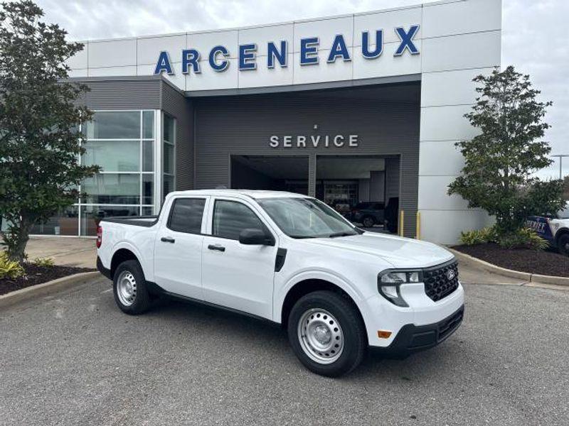 new 2025 Ford Maverick car, priced at $29,145