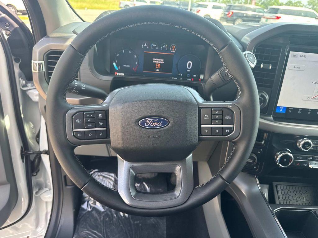 new 2025 Ford F-150 car