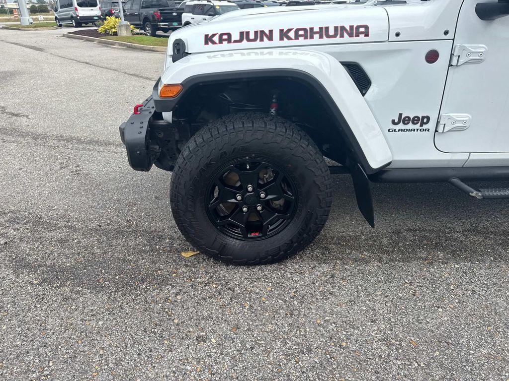 used 2020 Jeep Gladiator car, priced at $33,485