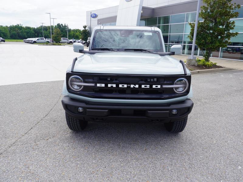 new 2024 Ford Bronco car, priced at $54,595