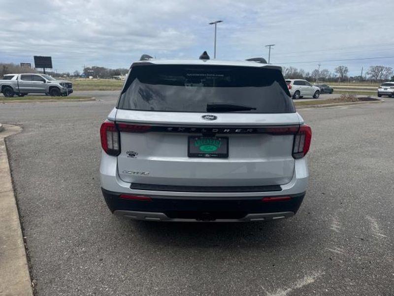 new 2025 Ford Explorer car, priced at $44,810