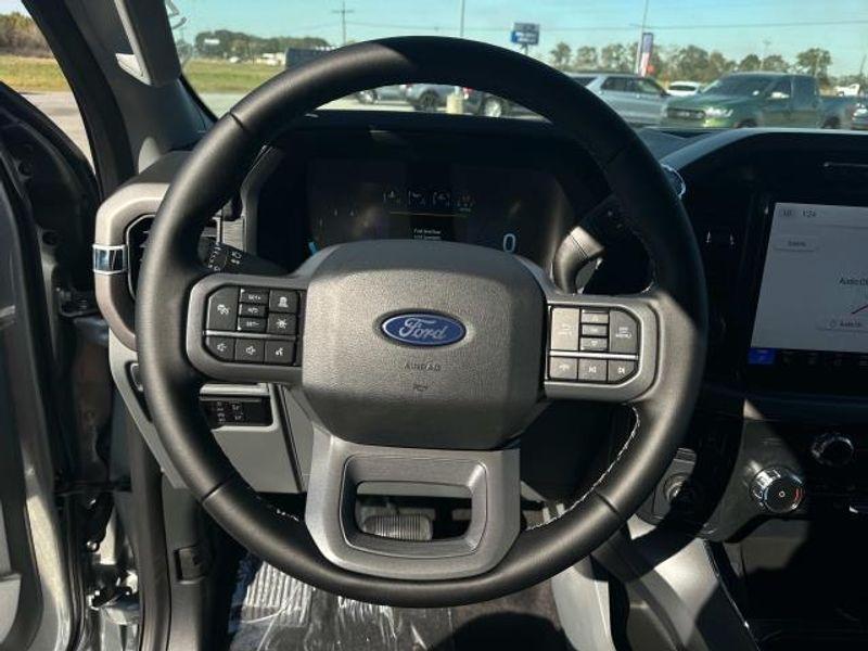 new 2024 Ford F-150 car, priced at $52,400