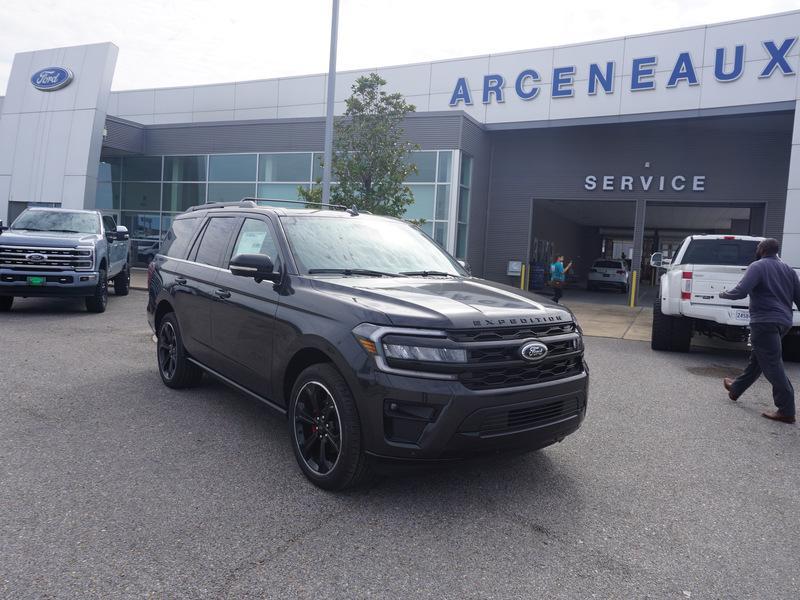 new 2024 Ford Expedition car, priced at $78,665