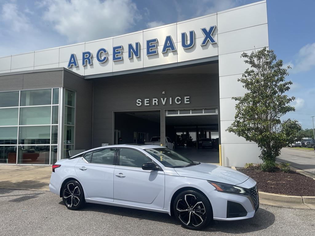 used 2024 Nissan Altima car, priced at $24,917