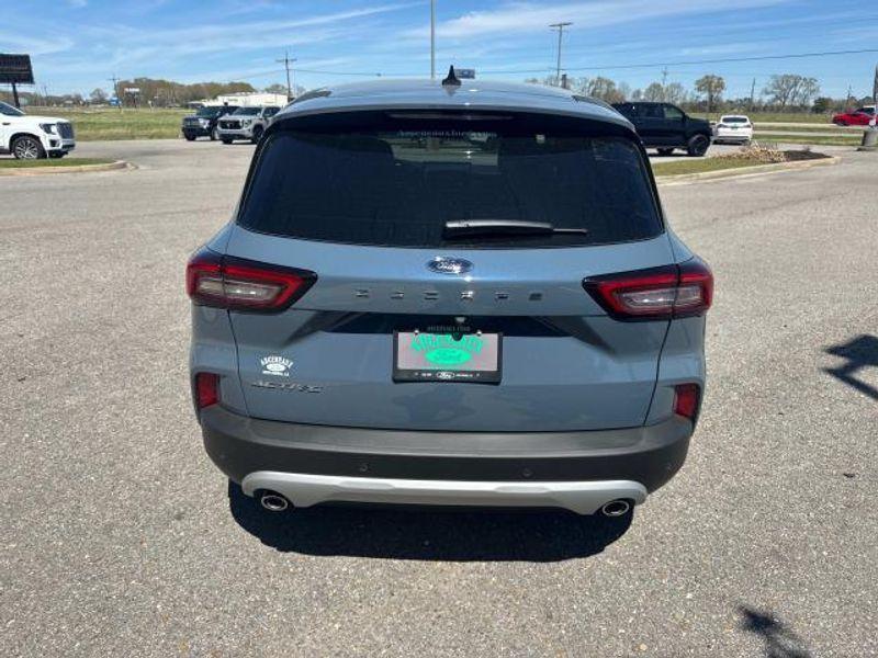new 2025 Ford Escape car, priced at $31,885