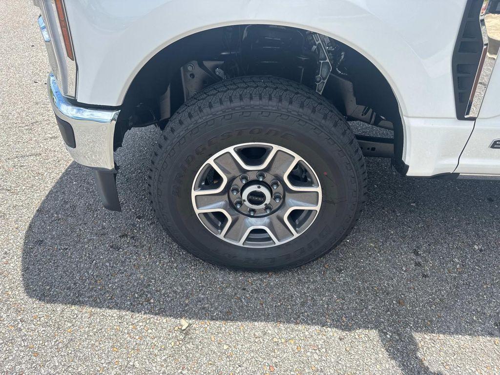 new 2025 Ford F-250 car, priced at $84,060
