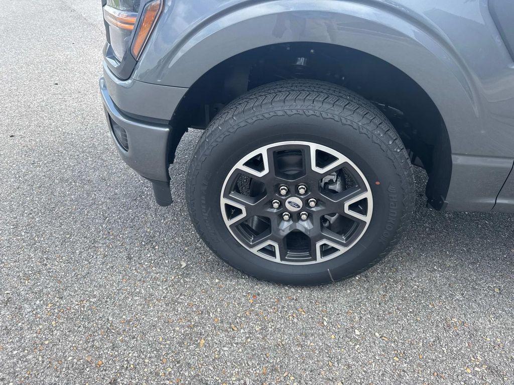 new 2025 Ford F-150 car, priced at $50,175