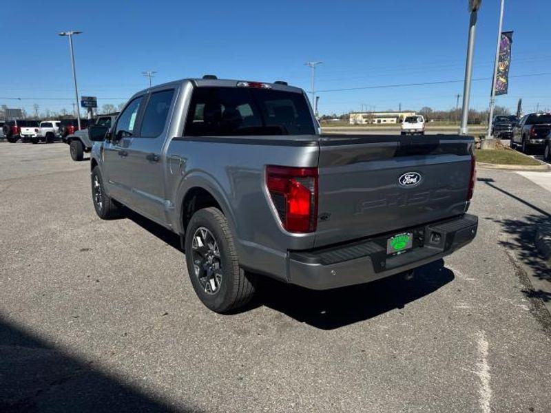 new 2025 Ford F-150 car, priced at $44,333