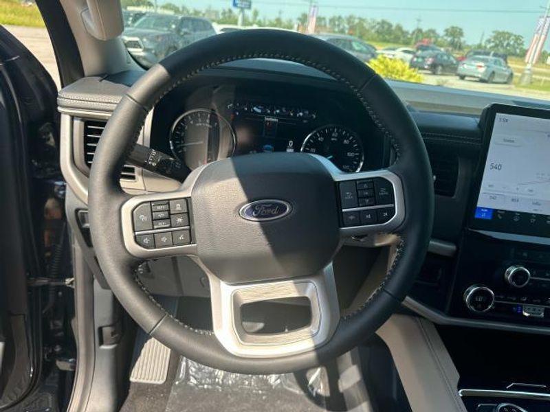 new 2024 Ford Expedition car, priced at $64,120