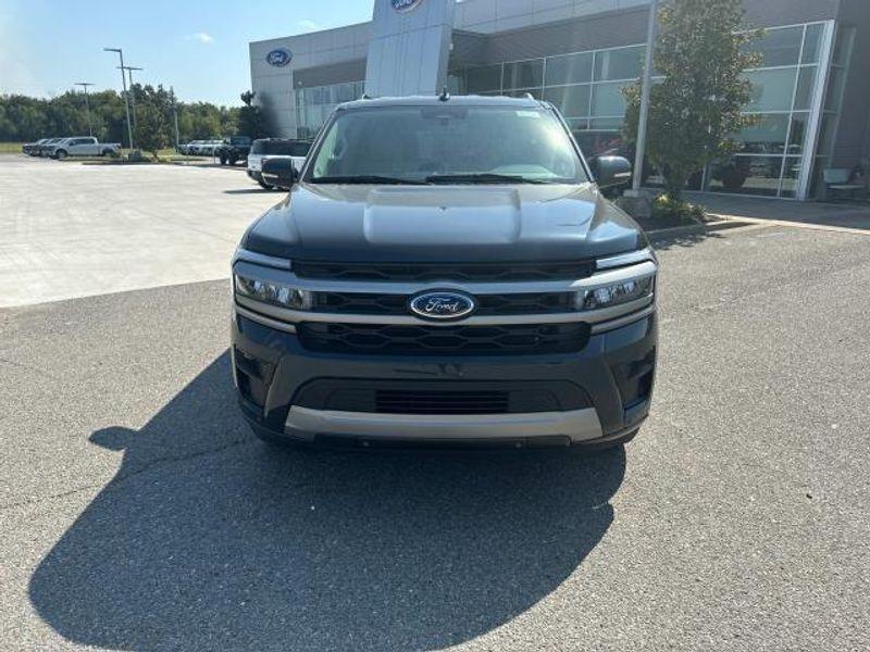 new 2024 Ford Expedition car, priced at $64,120