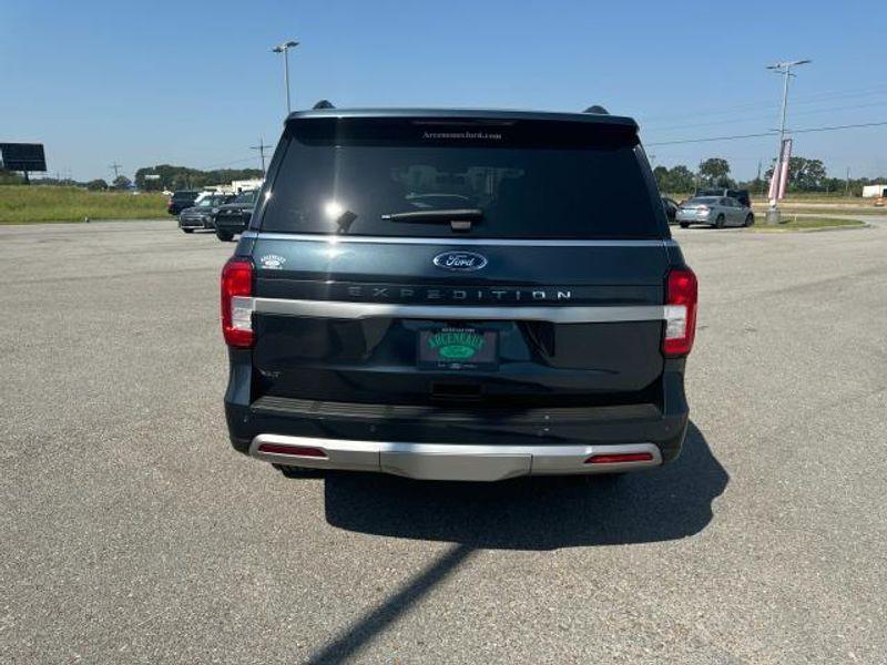 new 2024 Ford Expedition car, priced at $64,120