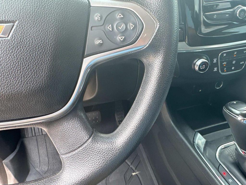 used 2020 Chevrolet Traverse car, priced at $22,126