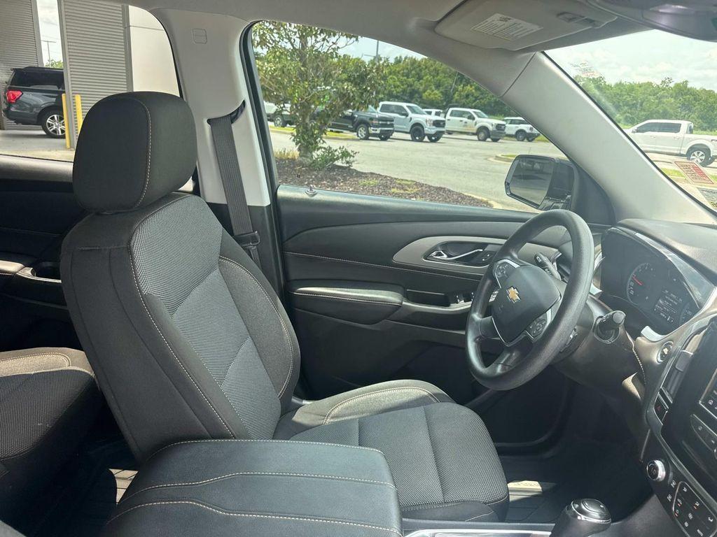 used 2020 Chevrolet Traverse car, priced at $22,126