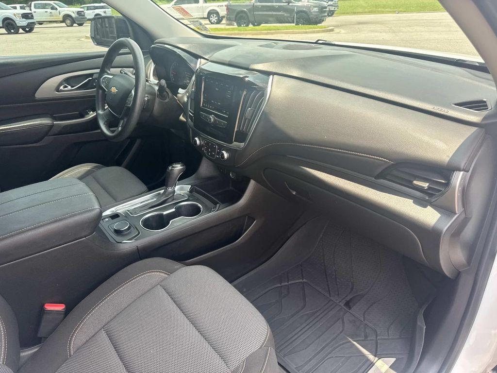used 2020 Chevrolet Traverse car, priced at $22,126