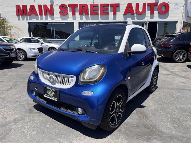used 2016 smart ForTwo car, priced at $9,995